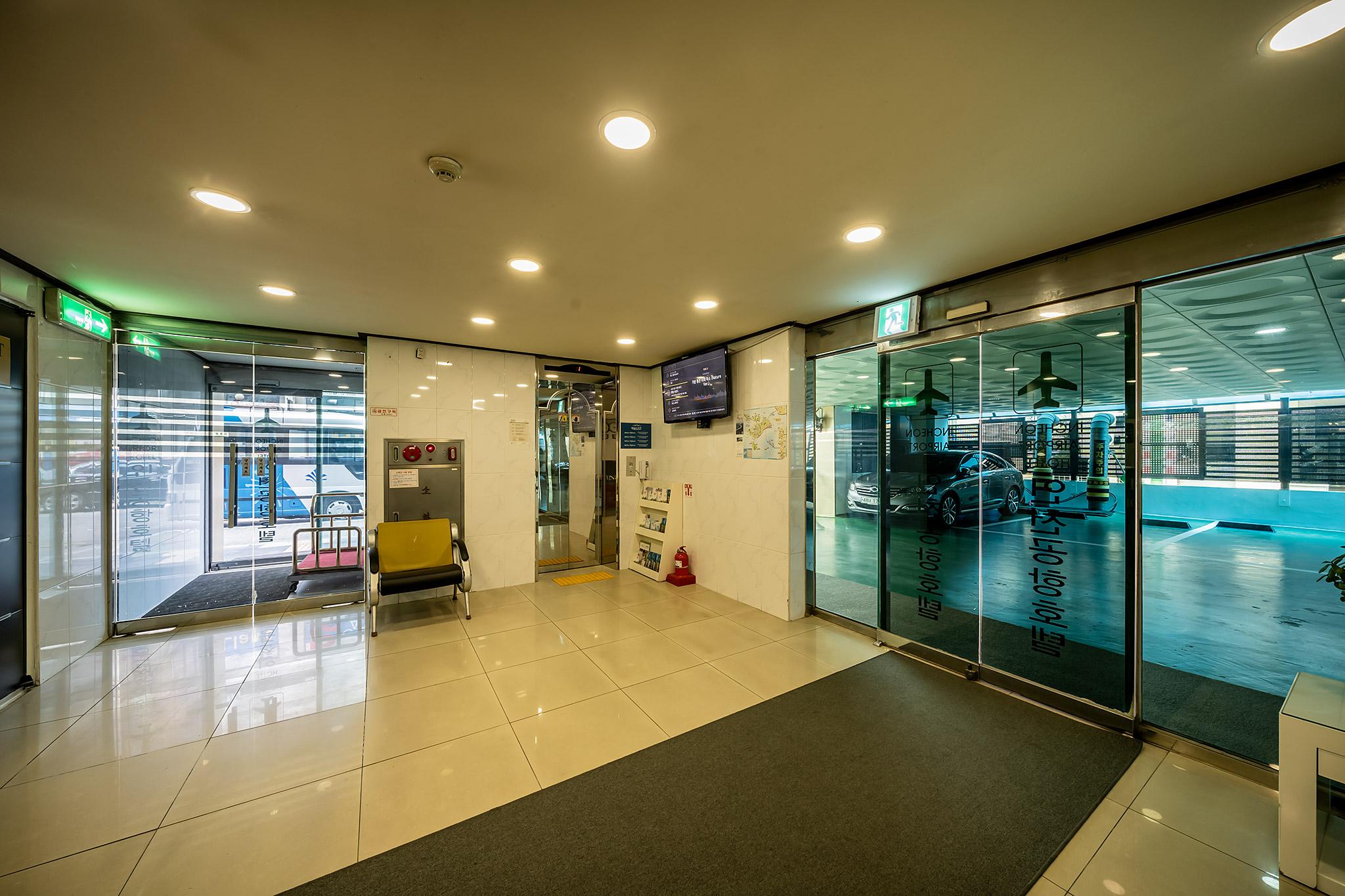Incheon Airport Hotel Экстерьер фото